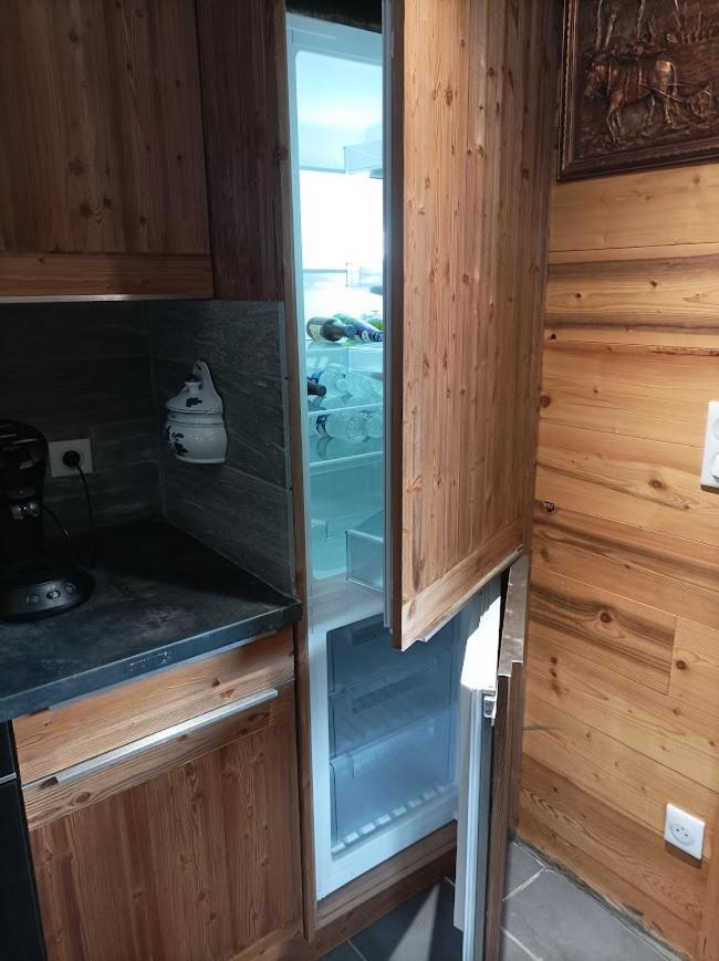Joli Appart Terrasse Et Jardinet Albertville Luaran gambar